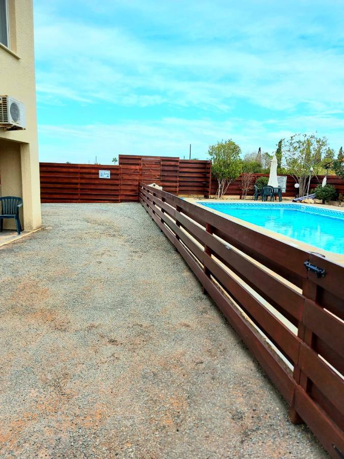 Sea Caves Suite Peyia Exterior photo